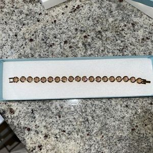 Touchstone Crystal Ice Bracelet